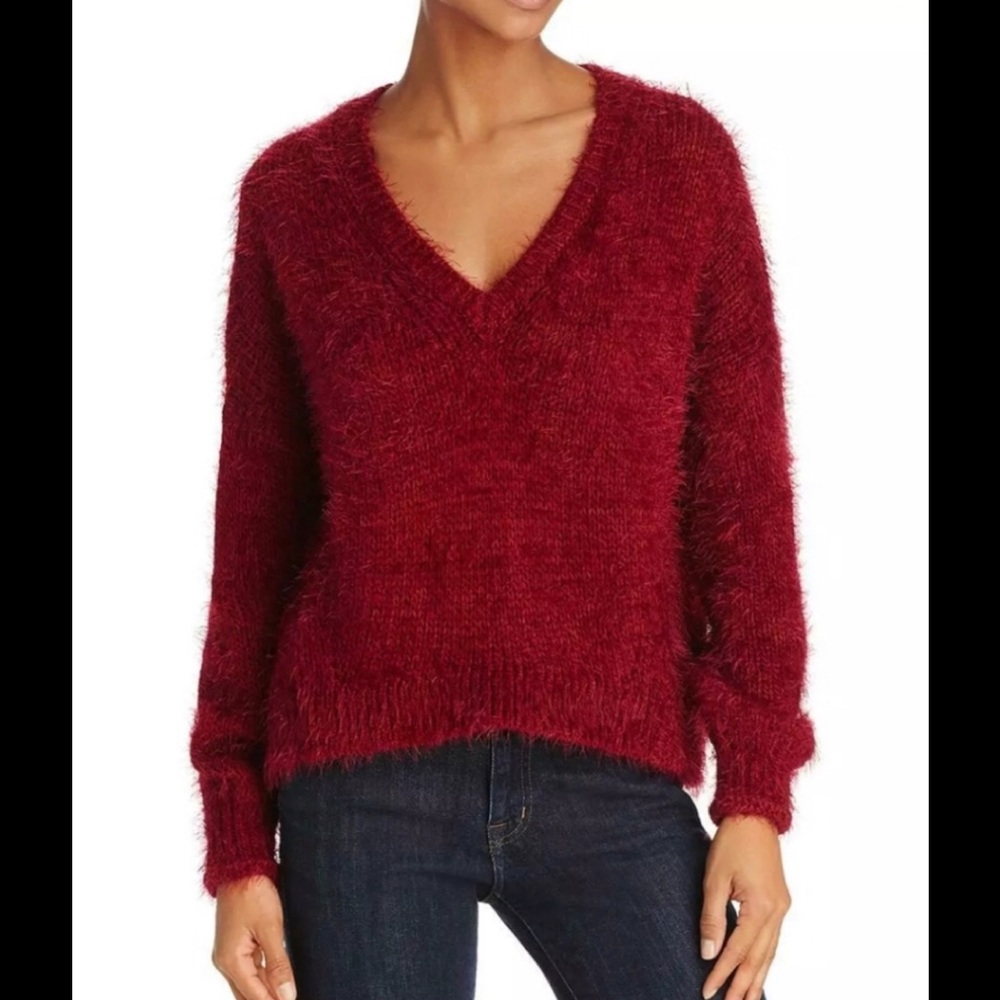 Beltaine Eyelash Sweater super soft V-neck Large